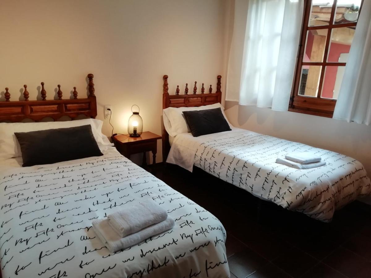 La Casa De Les Oques * Espinelvas